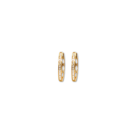 ARRACADA CHICA 18K DIAMANTES TIPO BAGUETTE