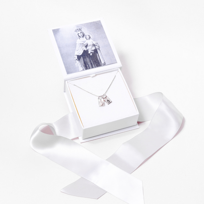 Escapulario de la Virgen del Carmen