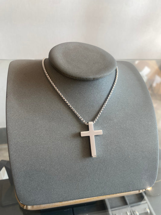 Cruz de Acero con cadena