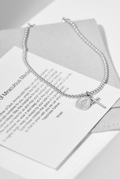 Pulsera con la Virgen de la  Medalla Milagrosa y Cruz
