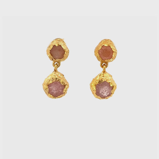 Aretes con gemas naturales Piedra Luna peach y Cuarzo rosa