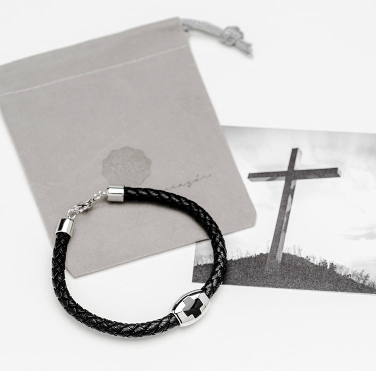 Square cross bracelet for men
