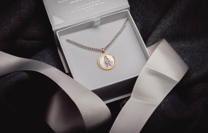 Collar de la Virgen de la Medalla Milagrosa con cadena de bolitas