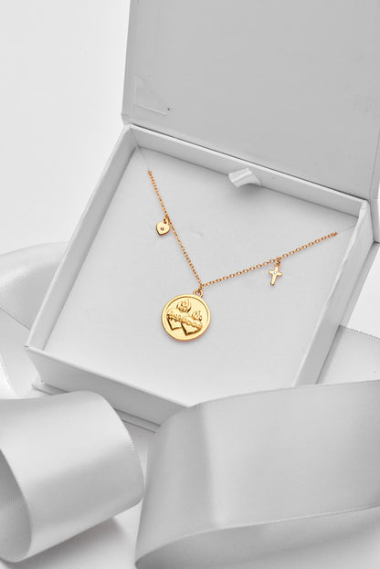 Collar de los Sagrados Corazones de Jesús y María
